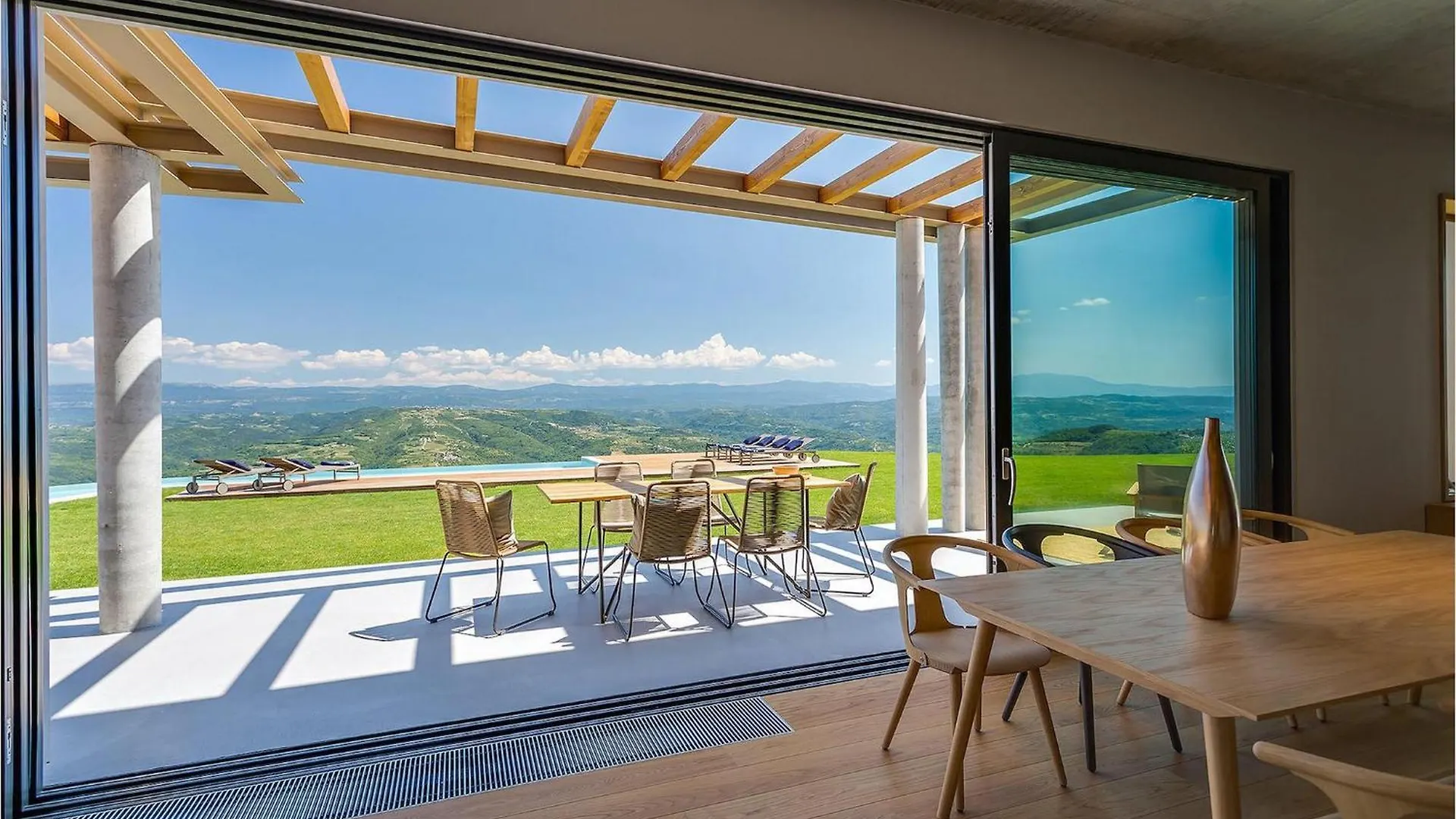 Villa Vista Zamask Holiday home