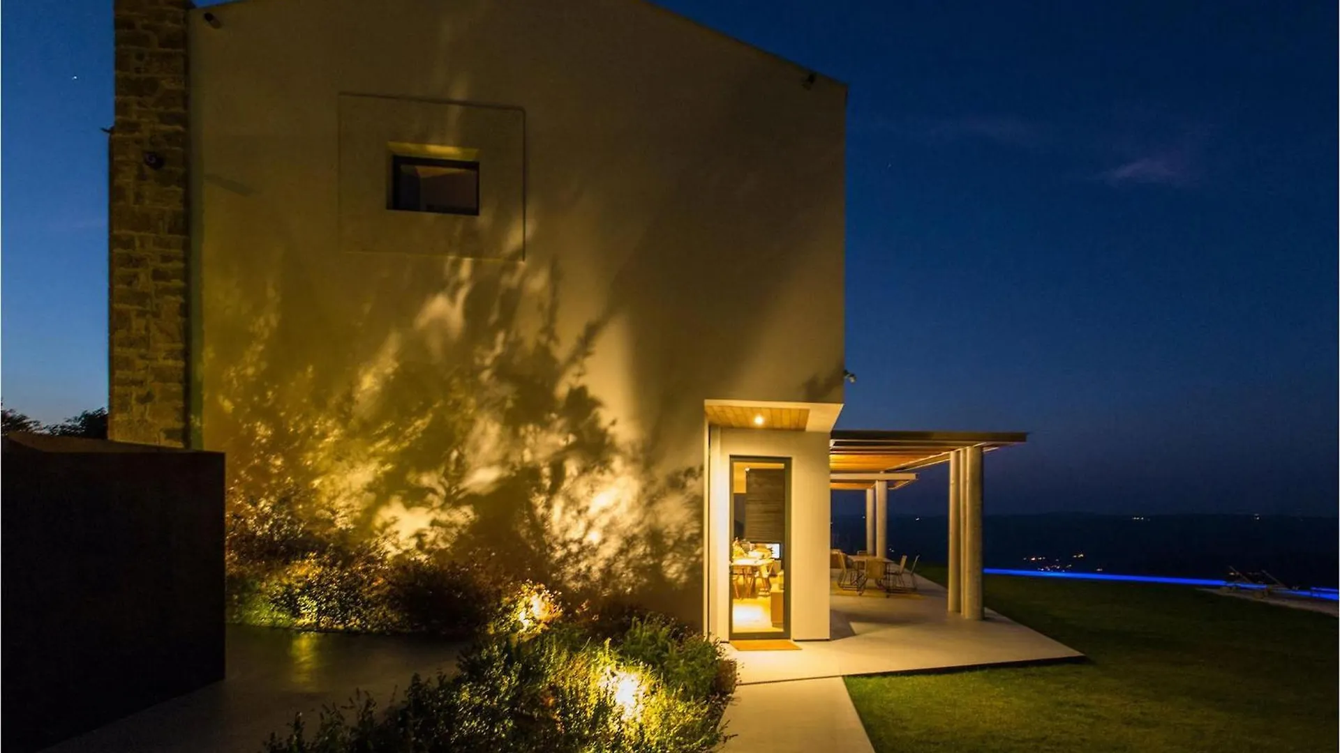 Villa Vista Zamask
